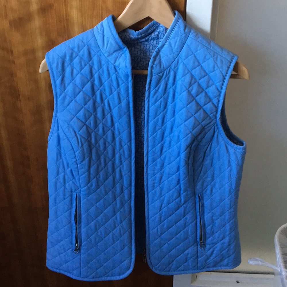 Vineyard vines reversible vest